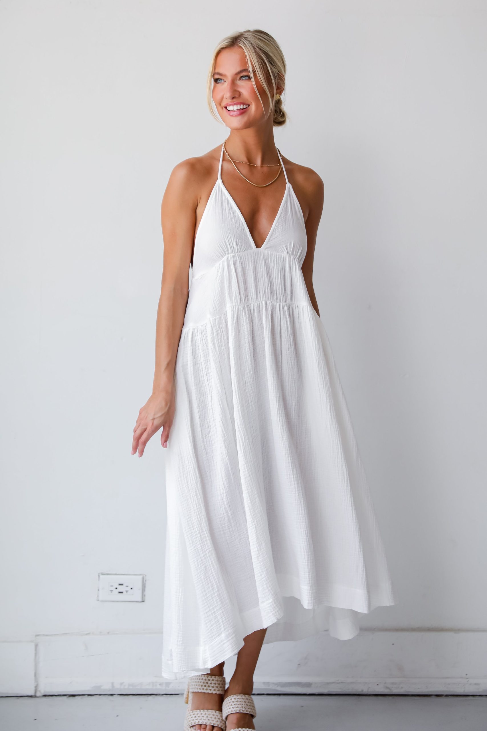 shopdressup_white_halter_midi_dress-3_a50d2f87-ac86-4b5f-9741-3d62121f531a.jpg